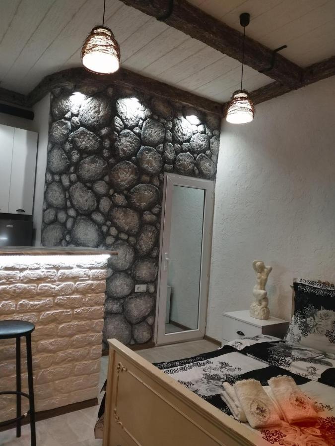 4 Chocolate Apartments In Old Tbilisi Zewnętrze zdjęcie