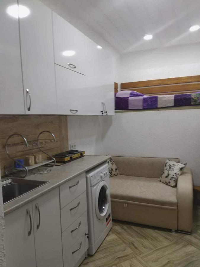 4 Chocolate Apartments In Old Tbilisi Zewnętrze zdjęcie